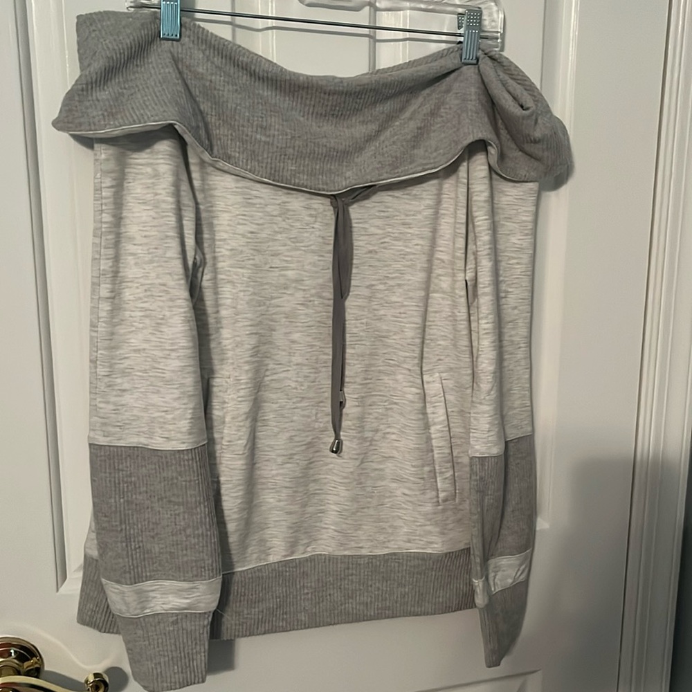 Boston Proper heather grey OTS sweatershirt.